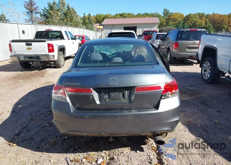 2011 Honda Accord 2.4 Lx z USA, uszkodzony, nr VIN 1HGCP2E34BA085253